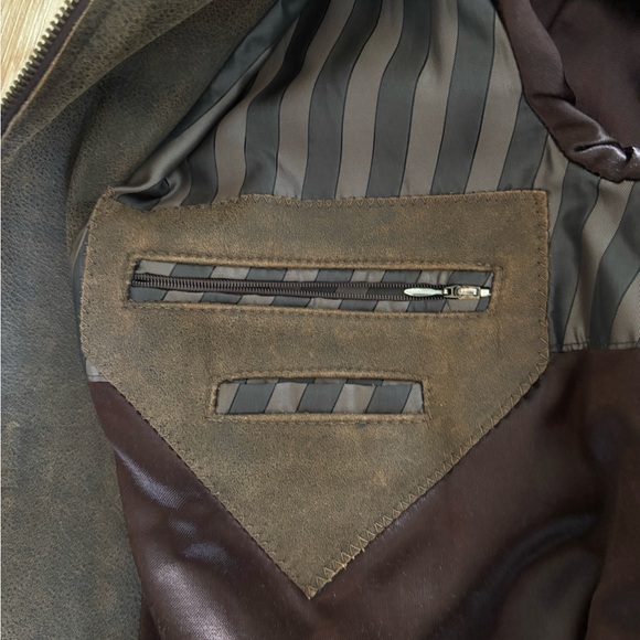 Vintage Brown Leather Jacket - Picture 5 of 5